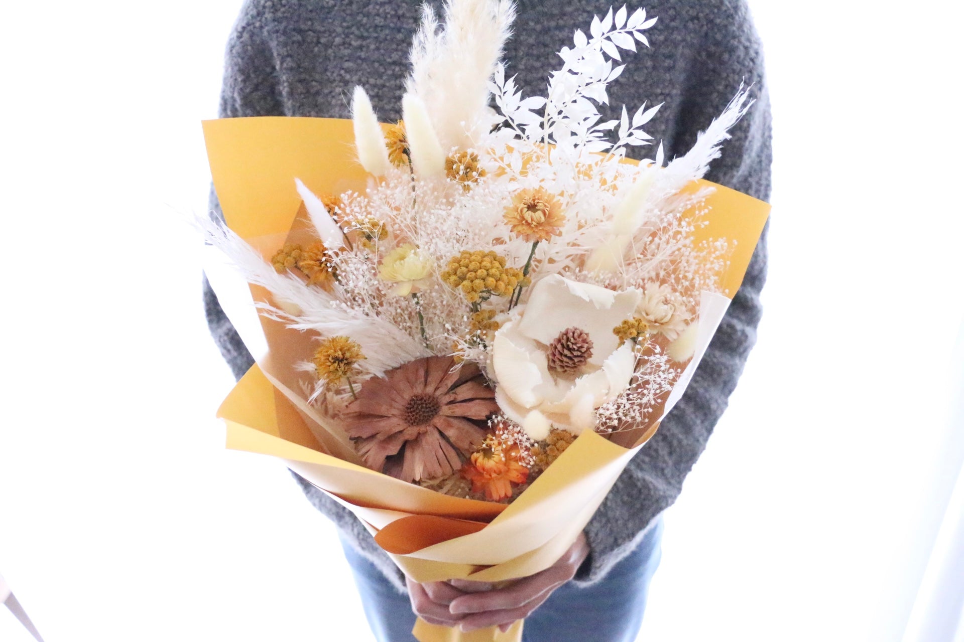 ドライフラワー 黄色のドライフラワーの花束 Lサイズ（パームフラワー入り