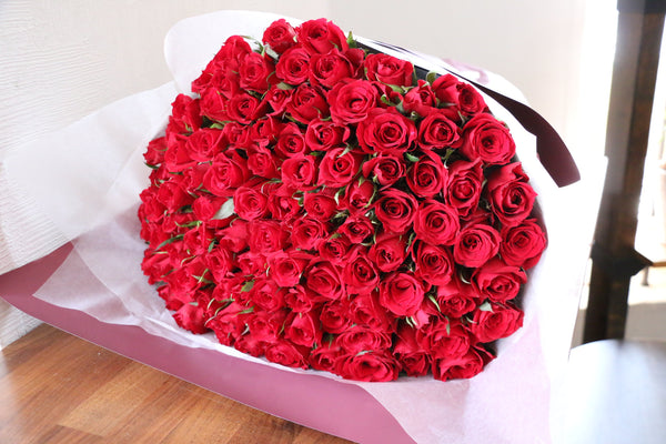 99本のバラの花束-永遠の愛