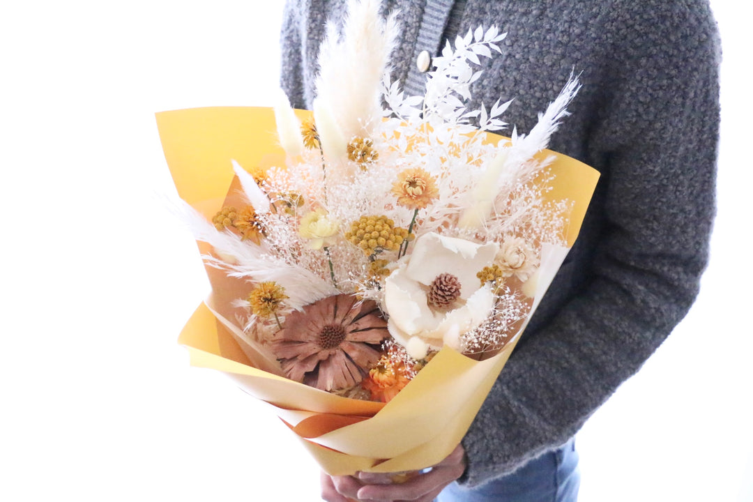 黄色のドライフラワーの花束 Lサイズ(パームフラワー入り) 8,000円