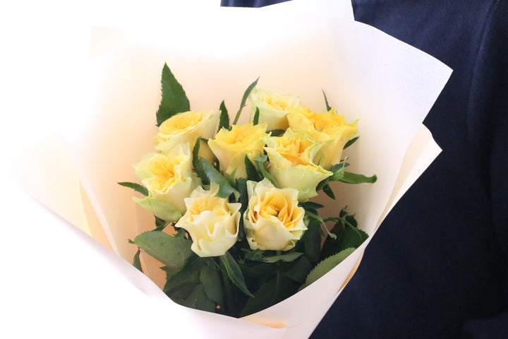 黄色いバラの花束(8本)-あなたの思いやりに感謝します