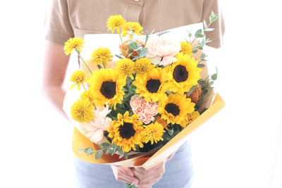 ひまわり入りの花束 5,000円