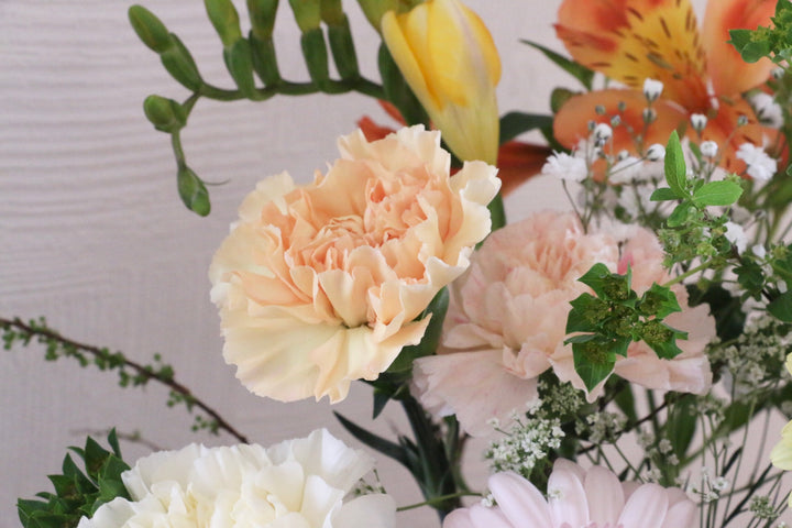 ピンク・黄色のアレンジメント  9,000円