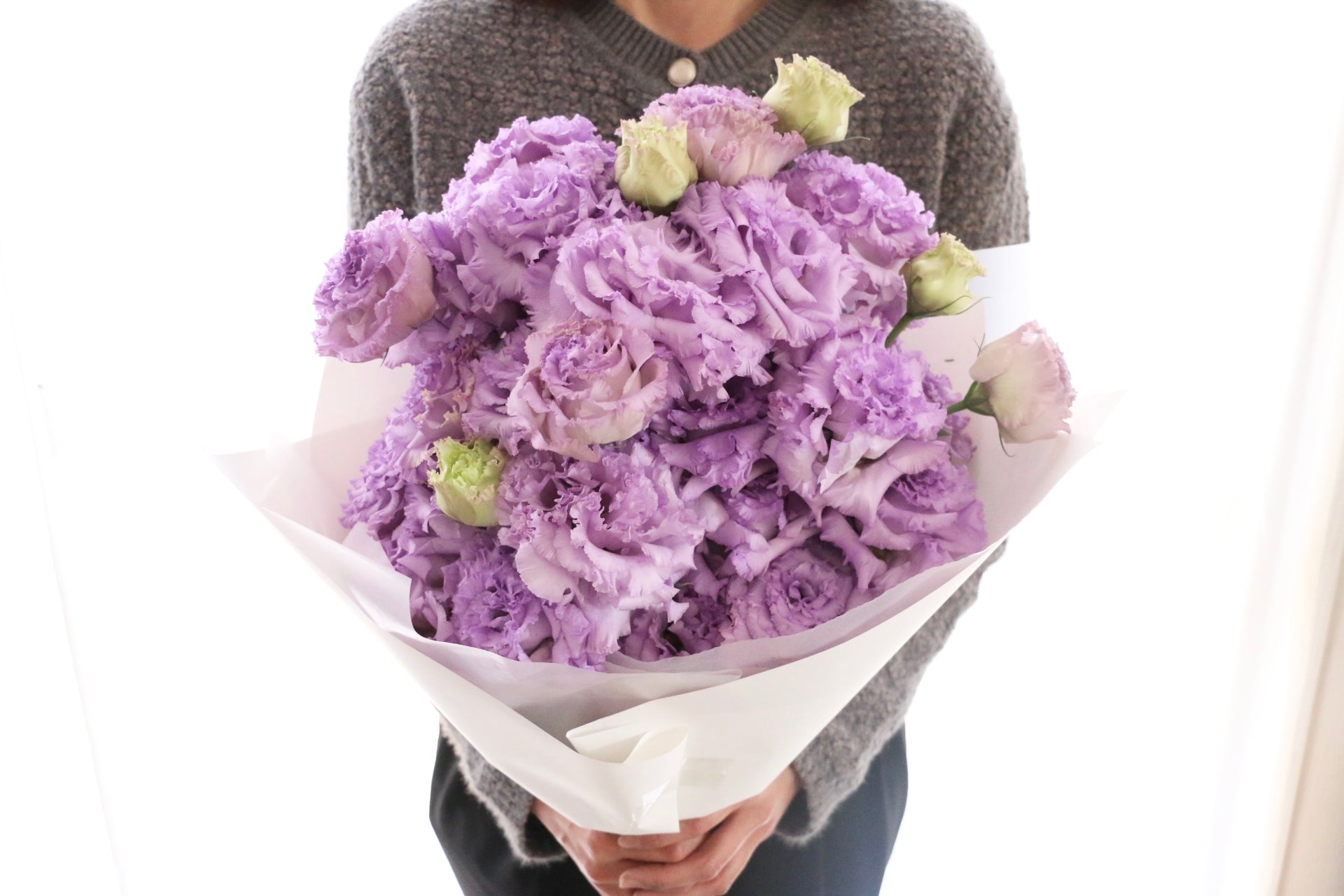 紫色のトルコキキョウの花束（7本） – 花・花束の通販サイト｜HanaTaku