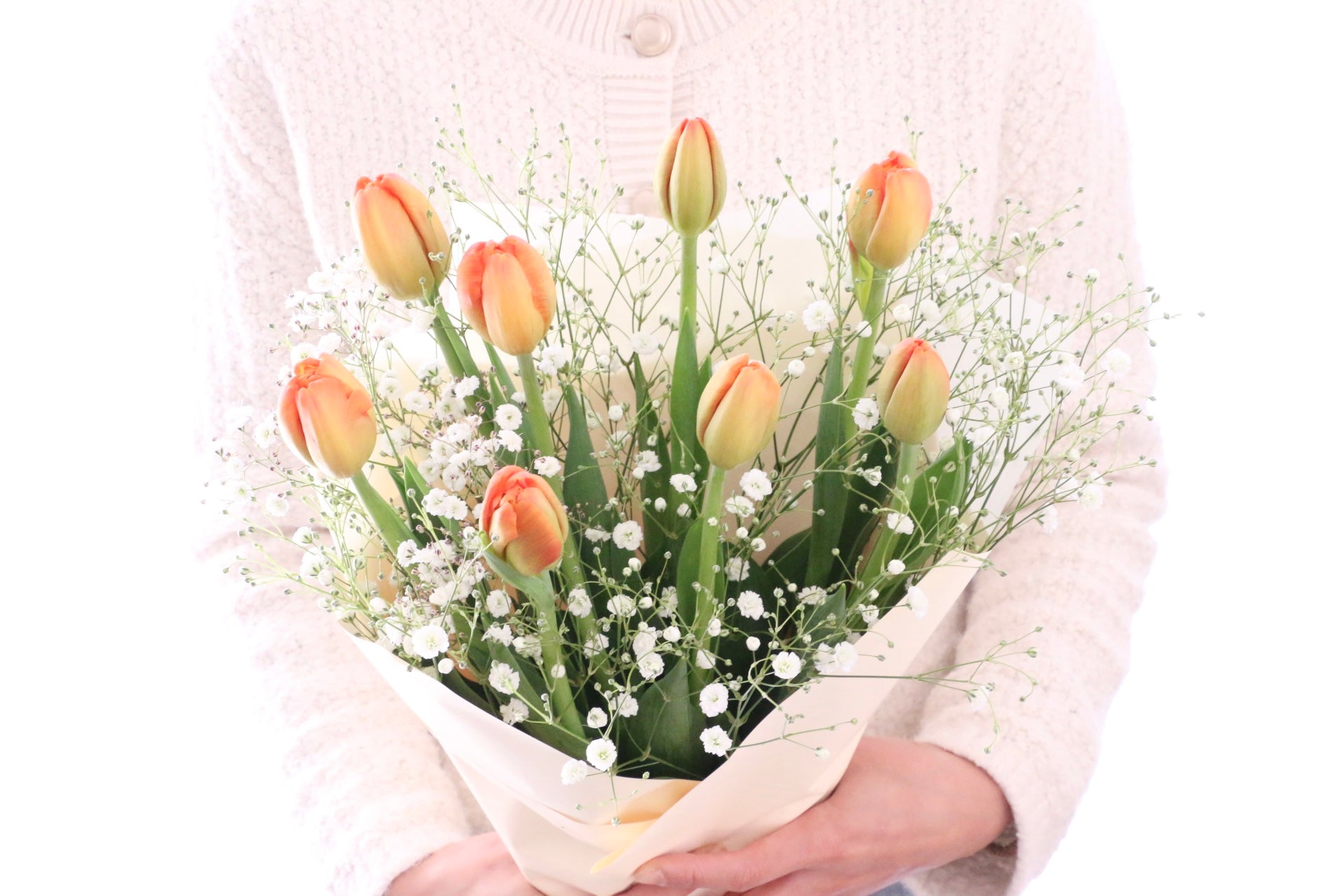 オレンジのチューリップ（8本）とカスミソウの花束 – 花・花束の通販