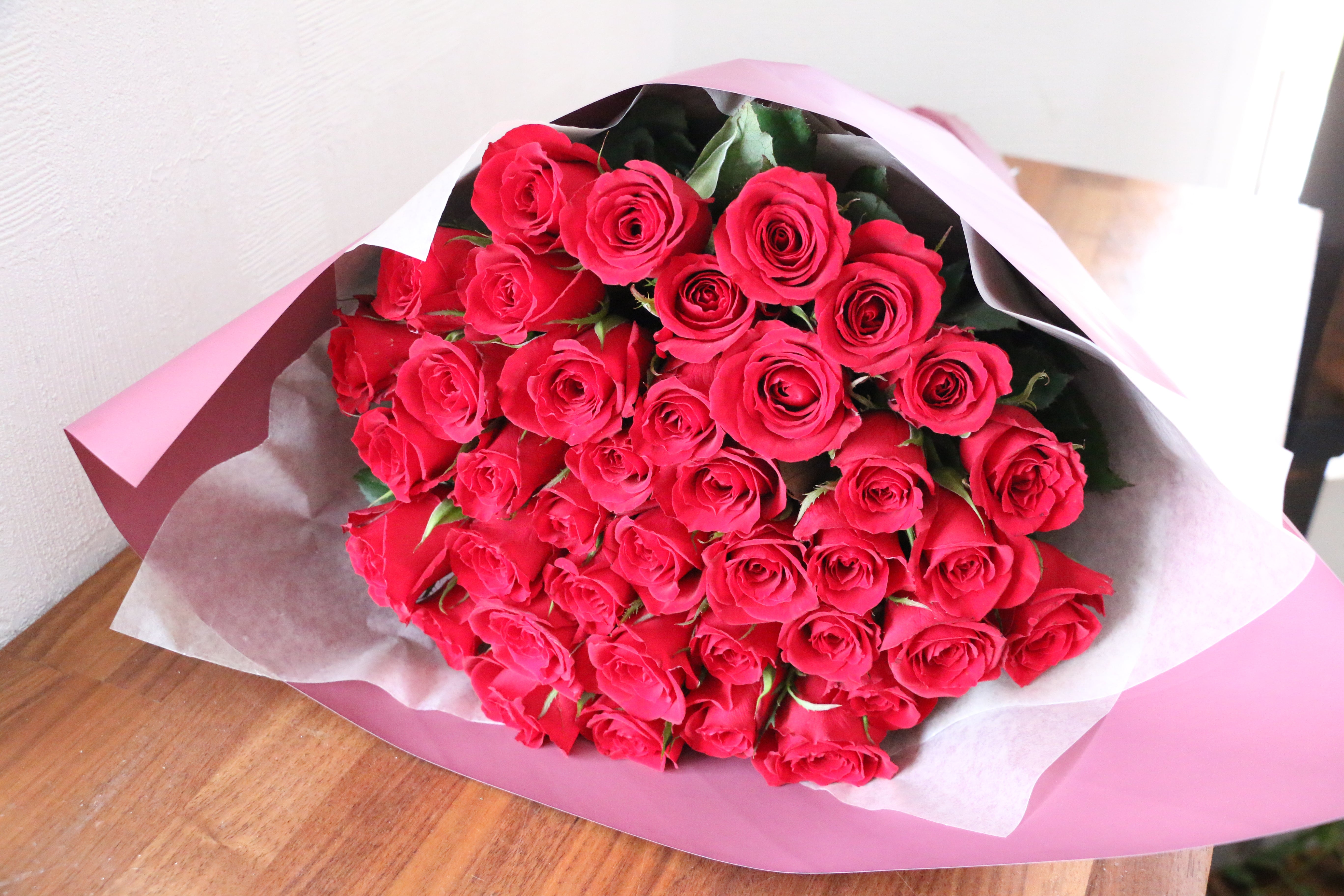 赤いバラ 軒下ガーデン レッドキャプテン特集 赤薔薇って撮影しにくいよね