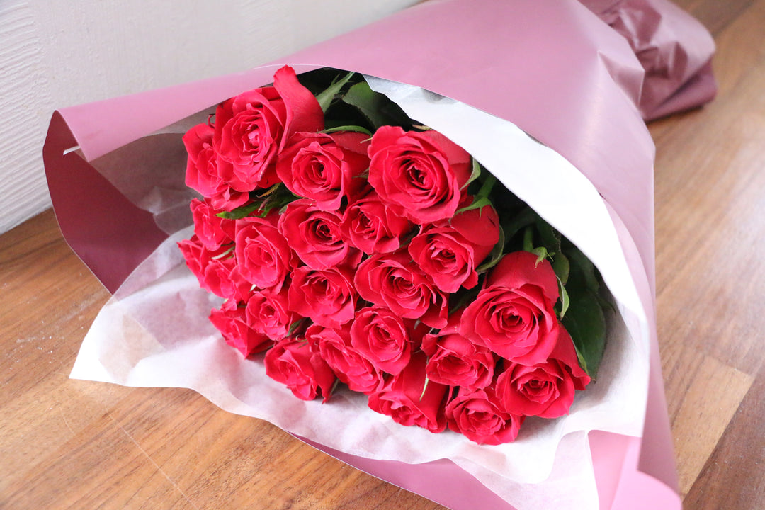 23本の赤いバラの花束