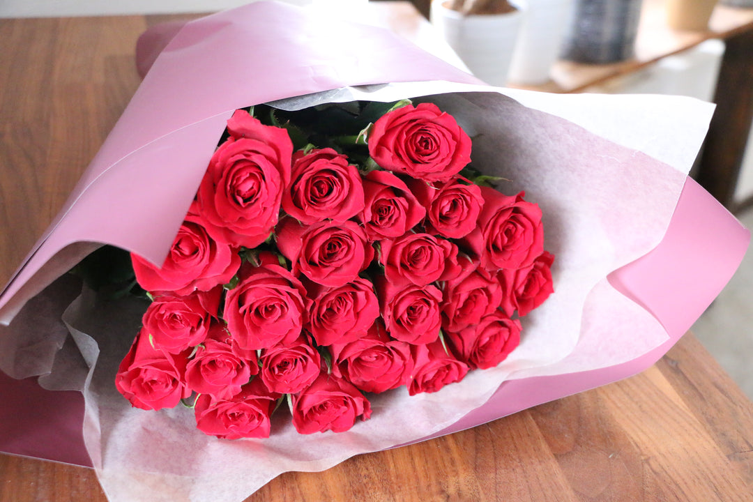 23本の赤いバラの花束