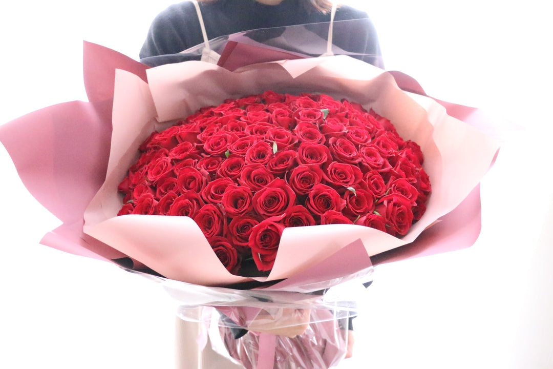 結婚記念日に贈る花は何がいい？おすすめのお花や花選びの方法をご紹介！