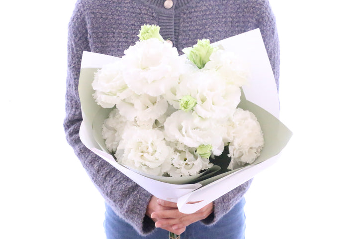 白いトルコキキョウの花束（5本）