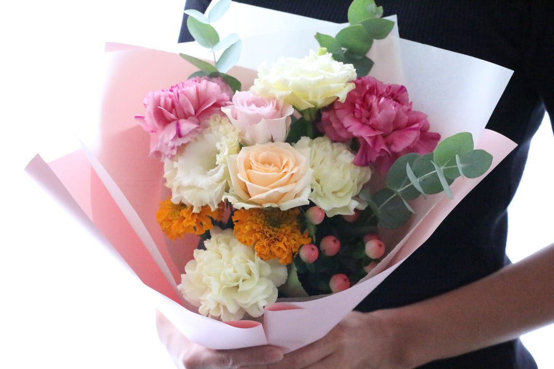 ピンク・黄色の花束  5,000円