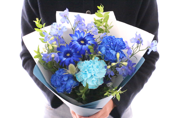 水色・青・白の花束 4,000円