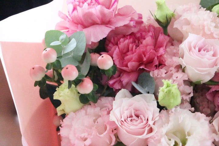 ピンク系の花束 6,000円