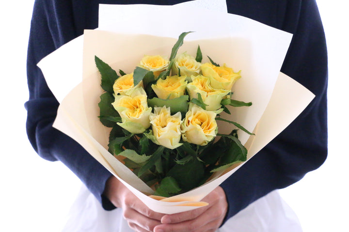 黄色バラの花束（9本）-いつまでも一緒にいてください