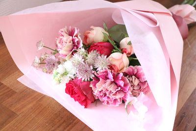 ピンク系の花束 5,000円