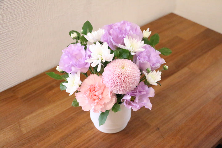 【供花】白色・ピンク色・紫色のお供えアレンジメント 3,000円