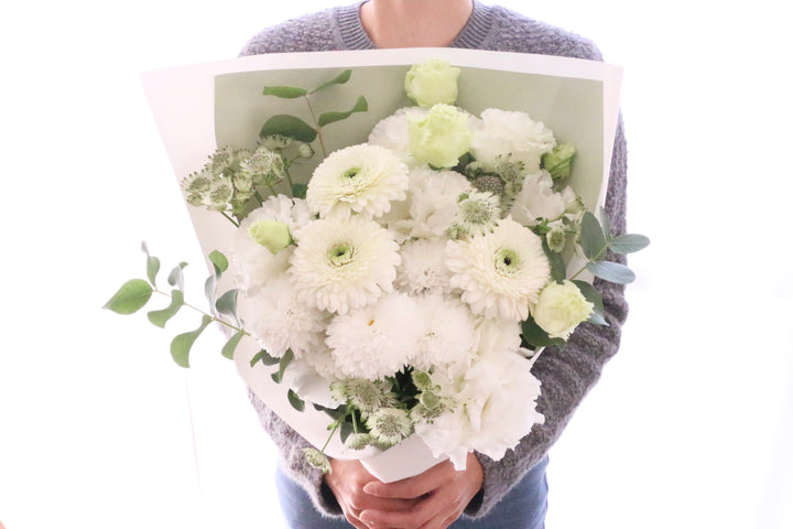 【供花】白色・グリーンのお供え花束 8,000円