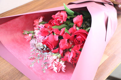 赤色の花束 5,000円