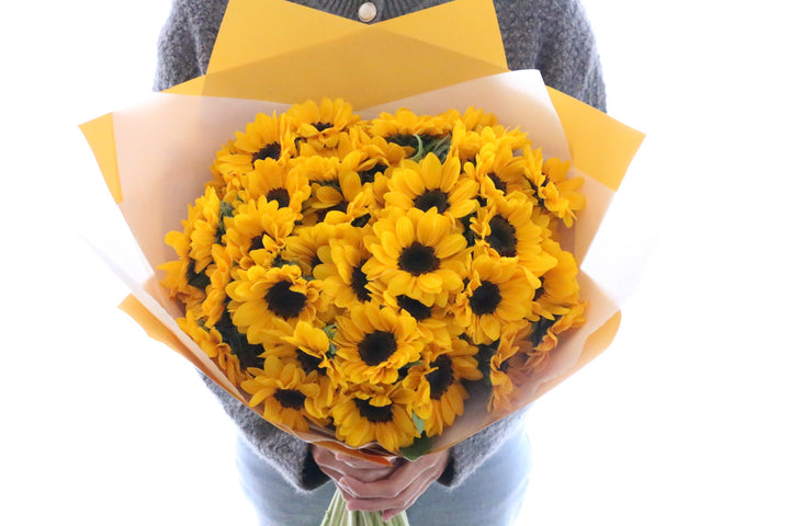ひまわりの花束（40本）-あなたに永遠の愛を誓います