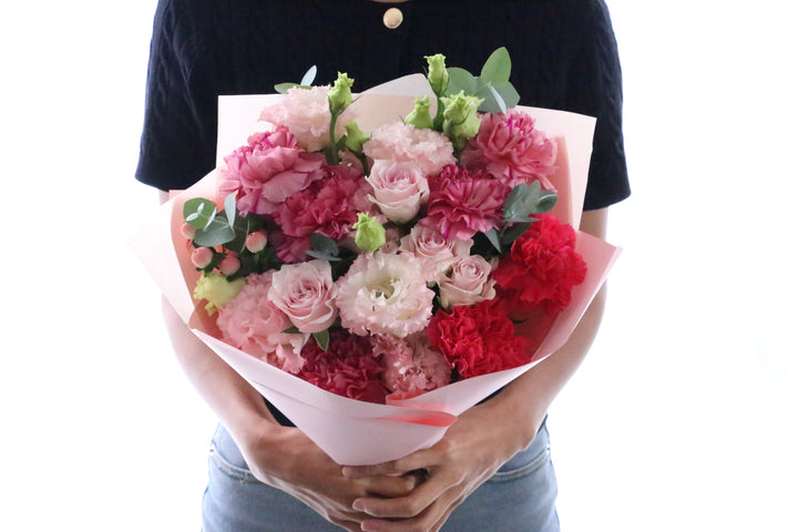 ピンク系の花束 9,000円
