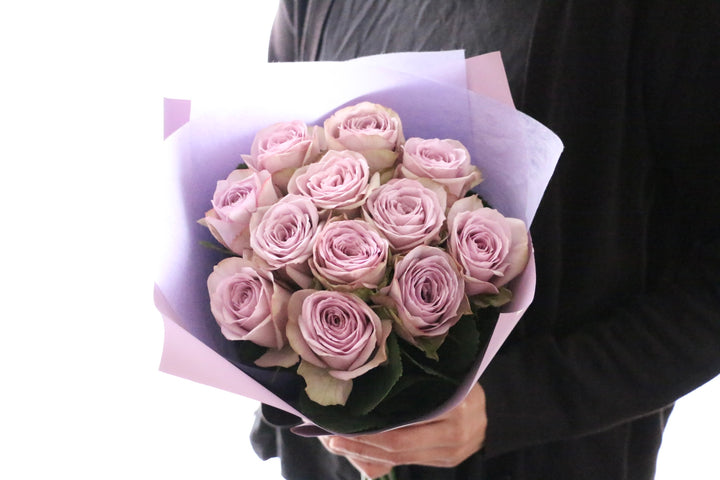 紫色のバラの花束（12本）-私の妻になってください