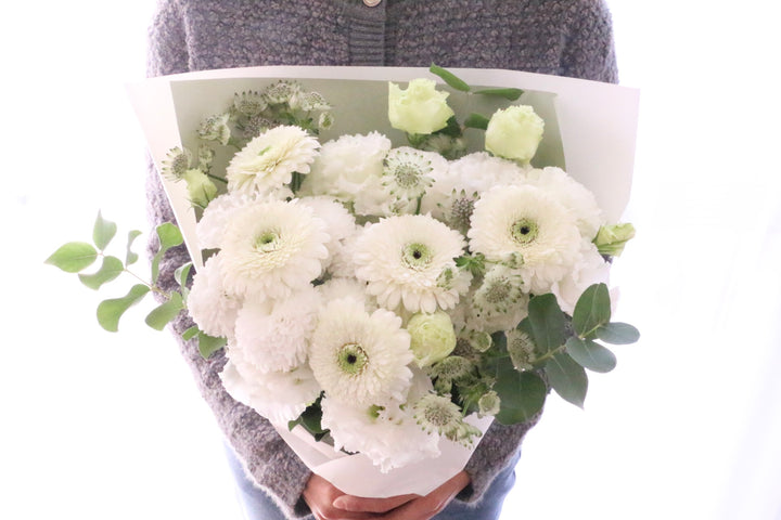 【供花】白色・グリーンのお供え花束 9,000円