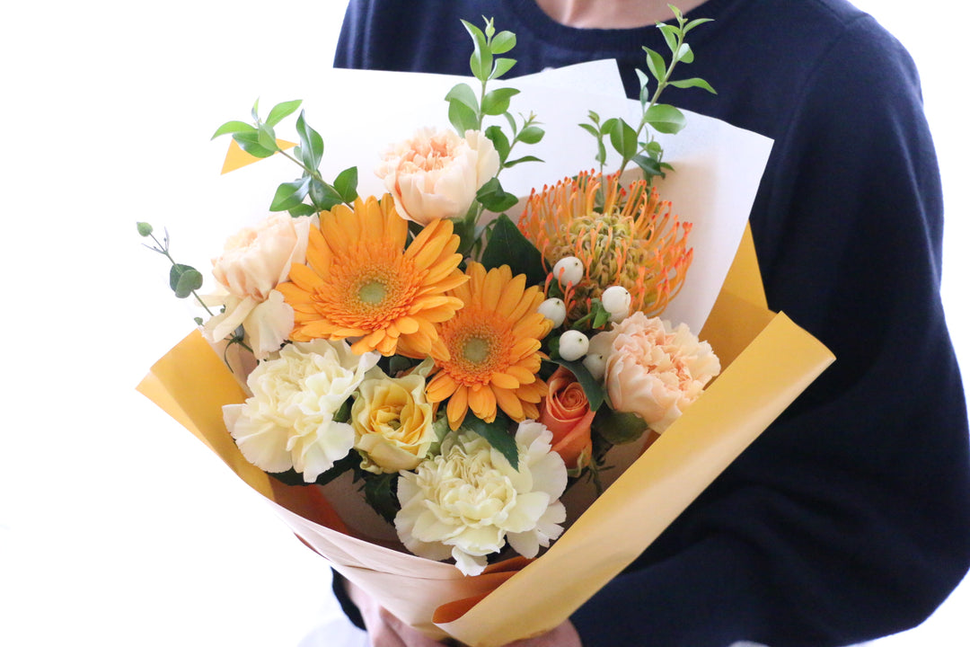 黄色・オレンジ色の花束 6,000円
