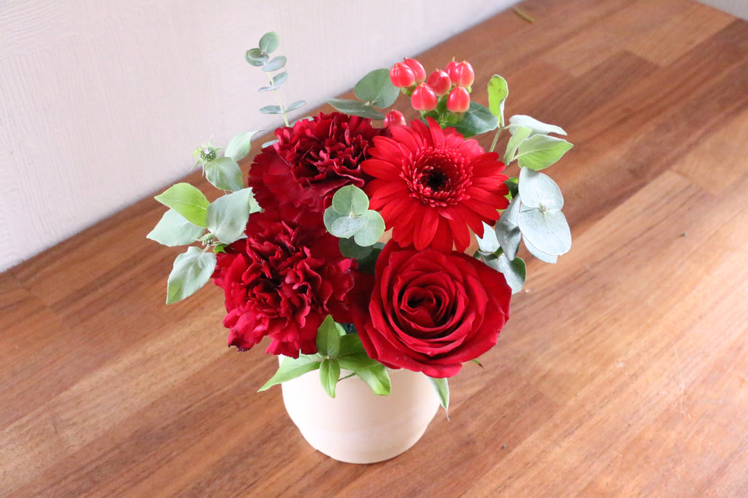赤色のアレンジメント 3,000円