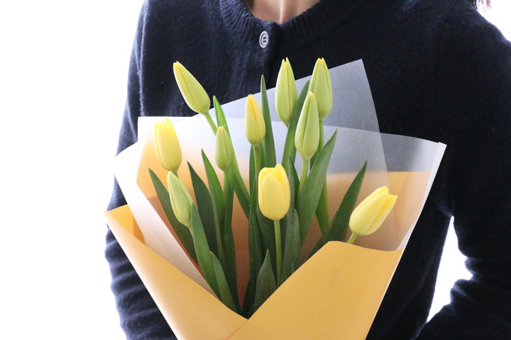 黄色のチューリップの花束（10本）