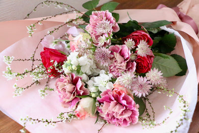 ピンク系の花束 7,000円