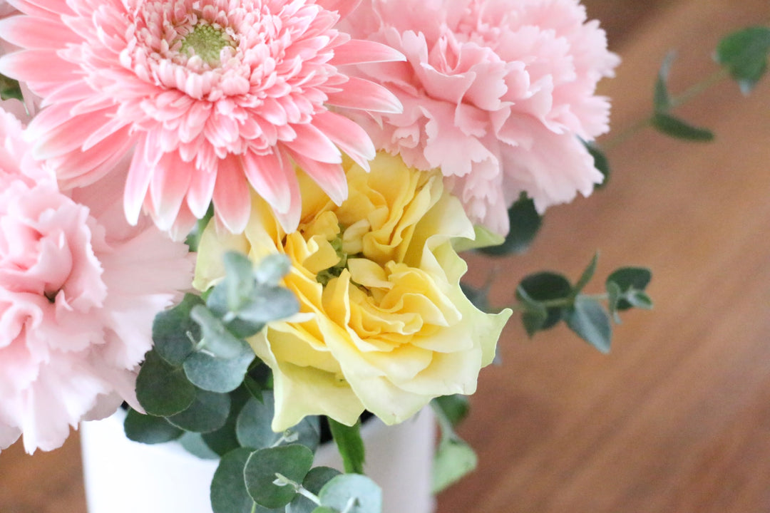 ピンク・黄色のアレンジメント  3,000円