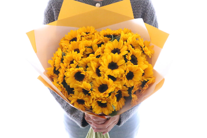 ひまわりの花束（40本）-あなたに永遠の愛を誓います