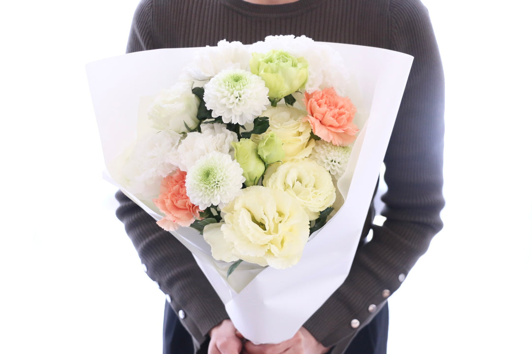 【供花】白色・黄色・オレンジ色のお供え花束 5,000円