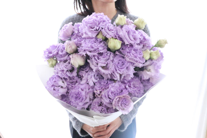 紫色のトルコキキョウの花束（10本）
