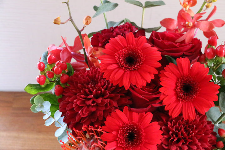 赤色のアレンジメント 7,000円