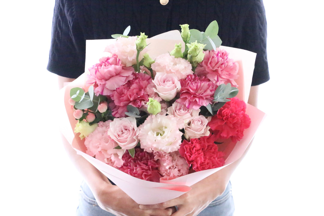 ピンク系の花束 9,000円