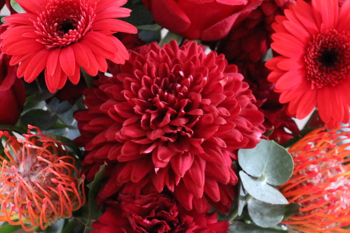 赤色のアレンジメント 9,000円