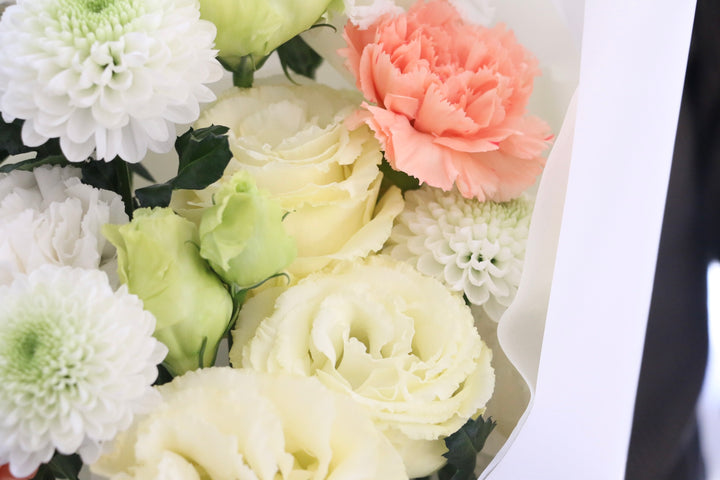 【供花】白色・黄色・オレンジ色のお供え花束 5,000円