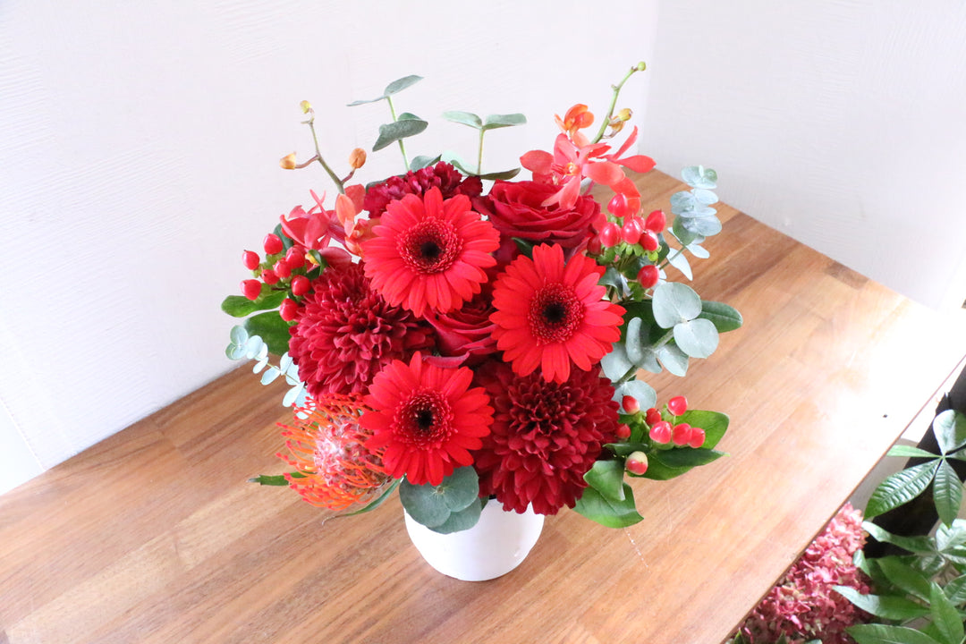 赤色のアレンジメント 7,000円