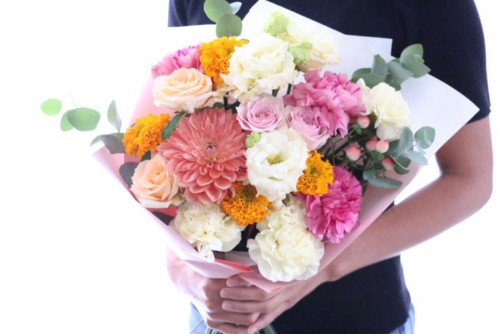 ピンク・黄色の花束  9,000円