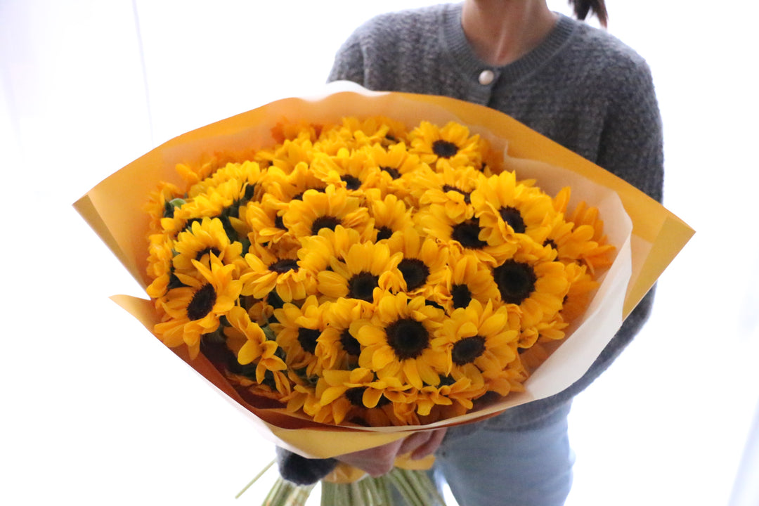 【プロポーズ】ひまわりの花束(108本)
