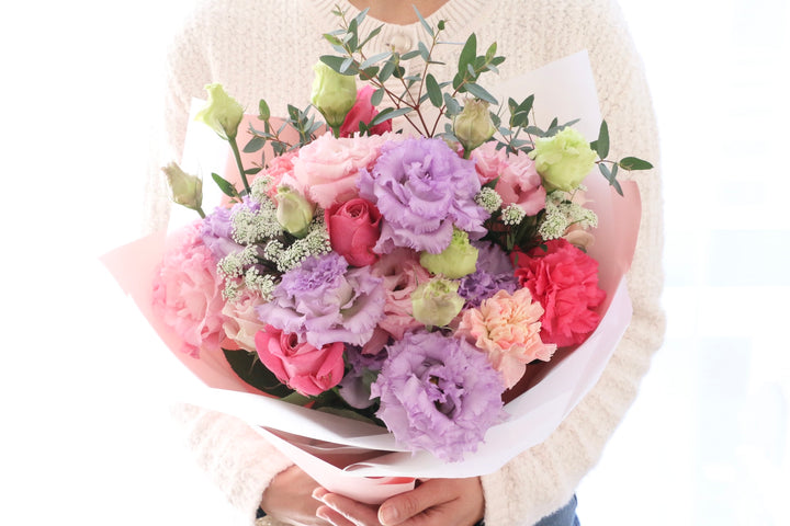 紫・ピンクの花束 9,000円