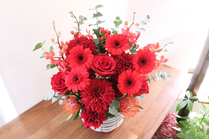 赤色のアレンジメント 12,000円