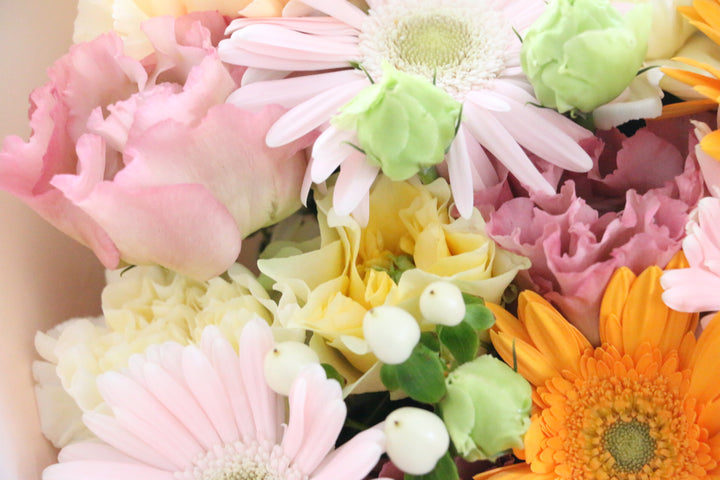 ピンク・黄色の花束  10,000円