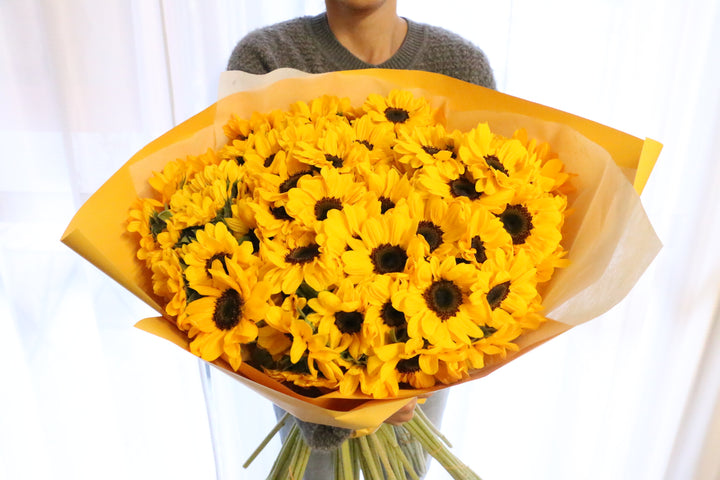 【プロポーズ】ひまわりの花束(108本)