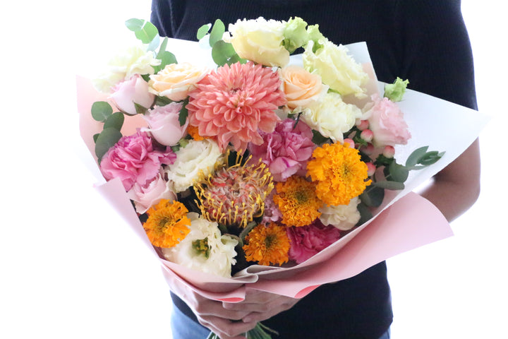 ピンク・黄色の花束  12,000円