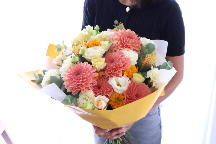 黄色・オレンジ色の花束 15,000円