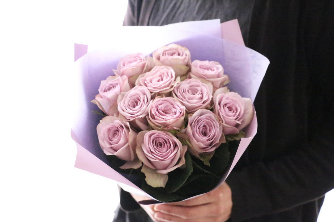 紫色のバラの花束（12本）-私の妻になってください