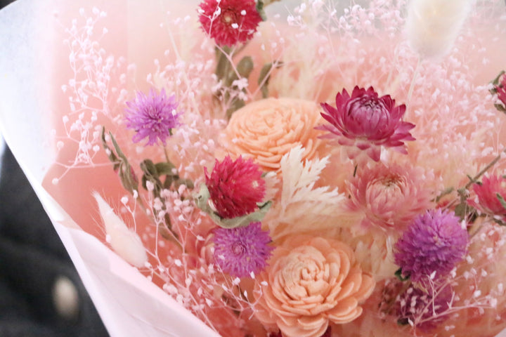 ピンク色のドライフラワーの花束 Sサイズ　3,000円