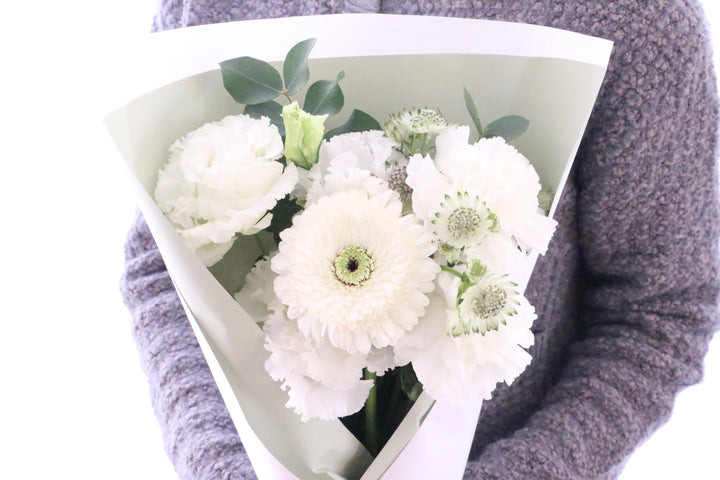 【供花】白色・グリーンのお供え花束 3,000円