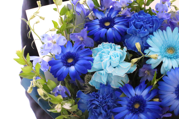 水色・青・白の花束 9,000円
